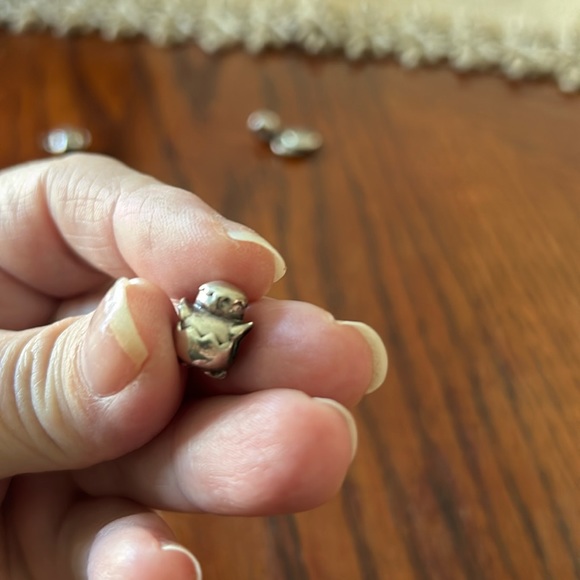 Pandora (retired) spring time silver baby chick hatching charm - Picture 7 of 12